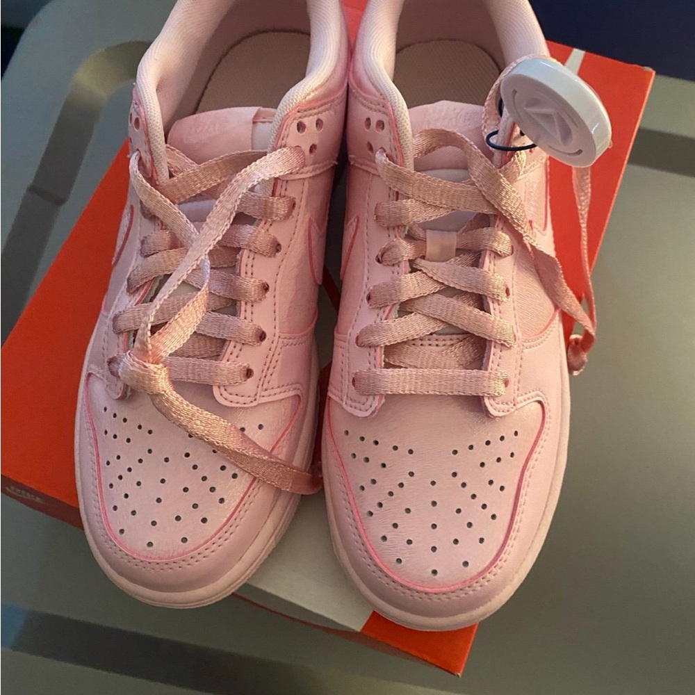 Nike Dunk Low Prism Pink
